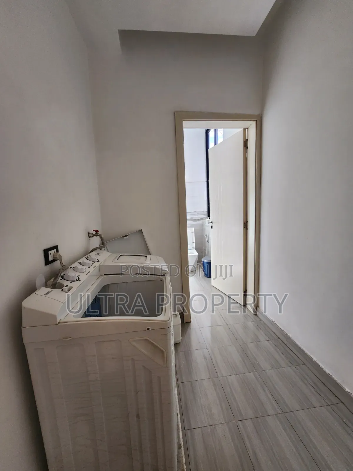 Furnished 2bdrm Apartment in Bole for sale