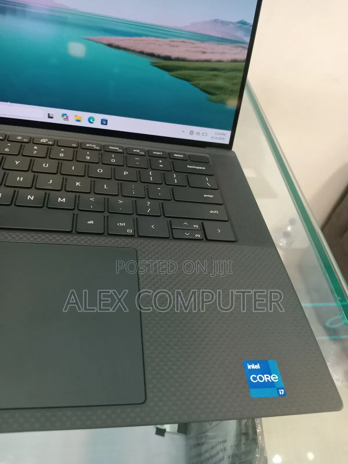 New Laptop Dell XPS 15 16GB Intel Core i7 SSD 512GB