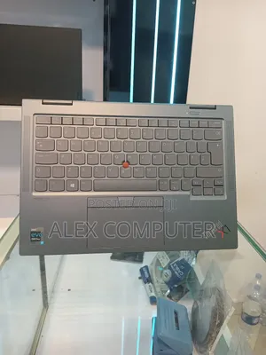 New Laptop Lenovo Thinkpad X1 Yoga 16GB Intel Core i7 SSD 512GB