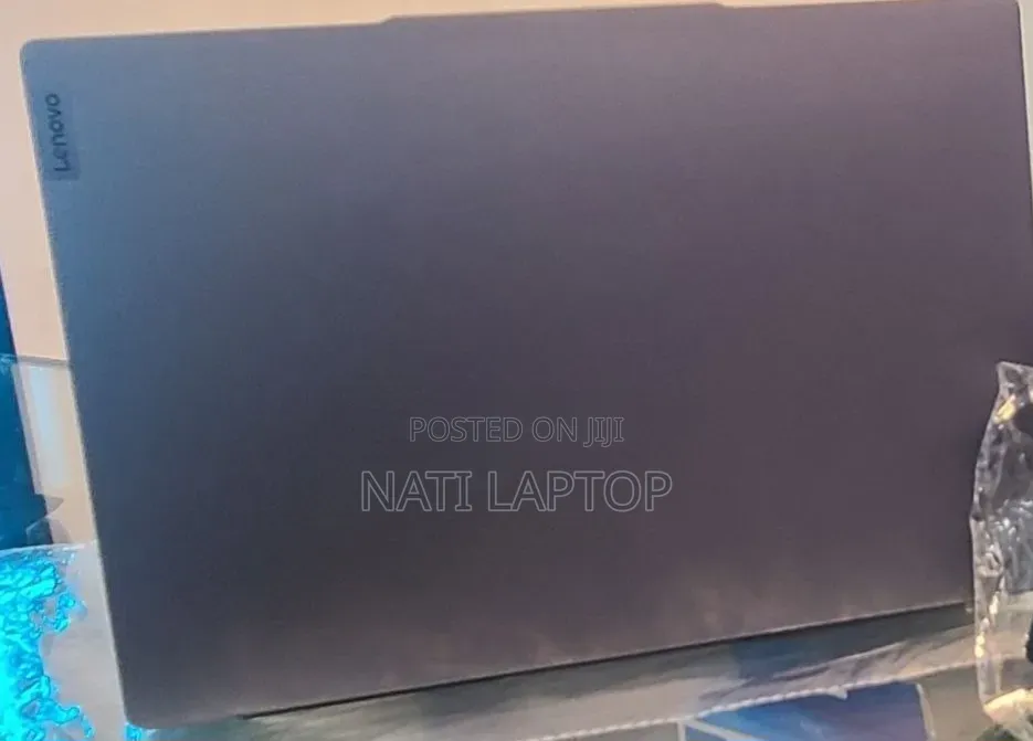 New Laptop Lenovo 16GB AMD Ryzen 7 SSD 512GB