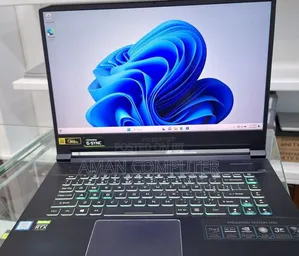 New Laptop Acer Predator Helios Neo 16 16GB Intel Core i7 SSD 512GB