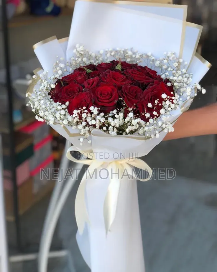 የተፈጥሮ አበባ Bouquet ሽያጭ