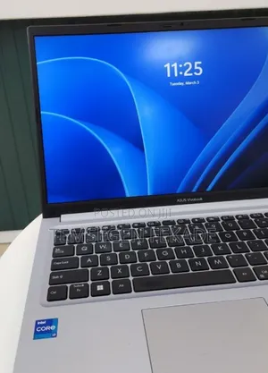 New Laptop Asus VivoBook 15 X505BA 16GB Intel Core i7 SSD 512GB