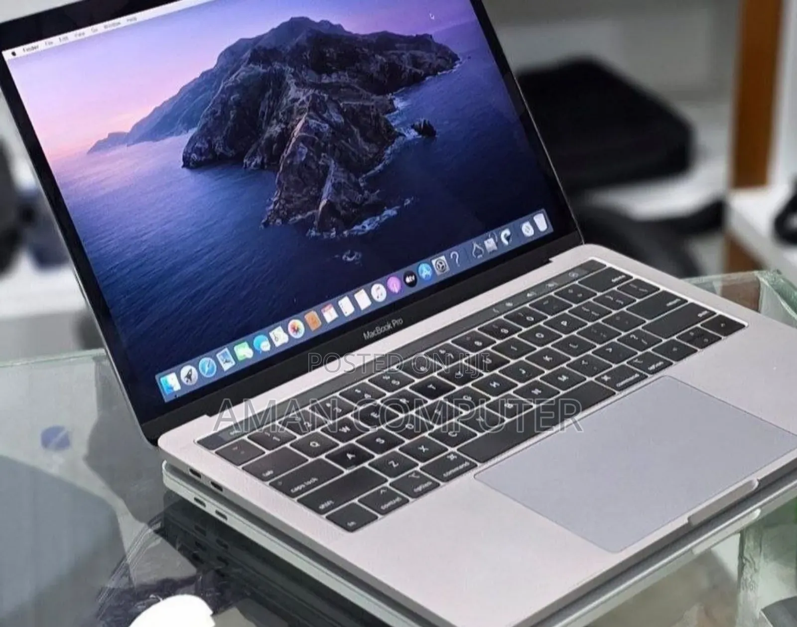 New Laptop Apple MacBook Pro 2019 16GB Intel Core i5 eMMC 256GB