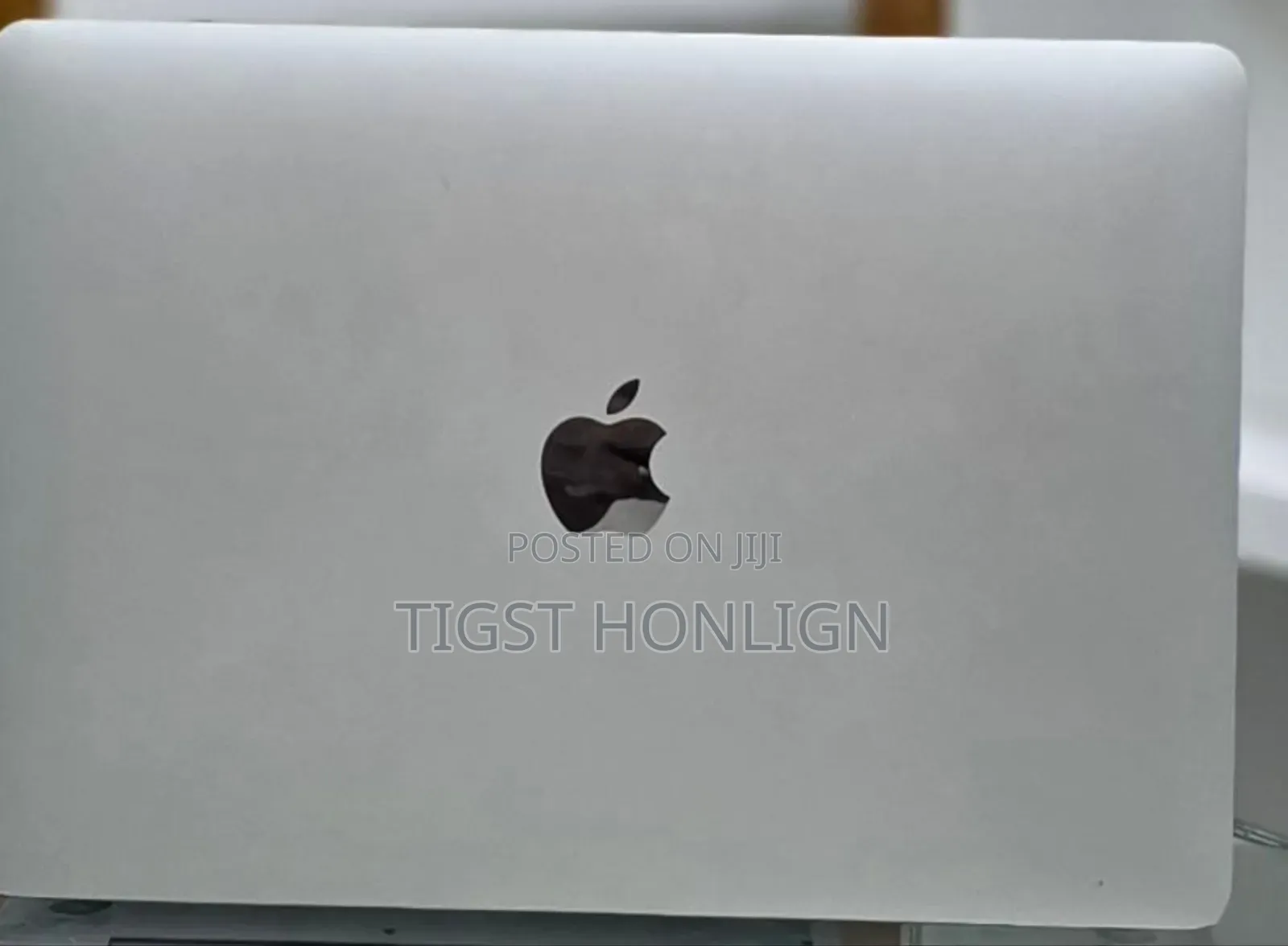 New Laptop Apple MacBook Air 2020 M1 8GB Apple M1 SSD 512GB