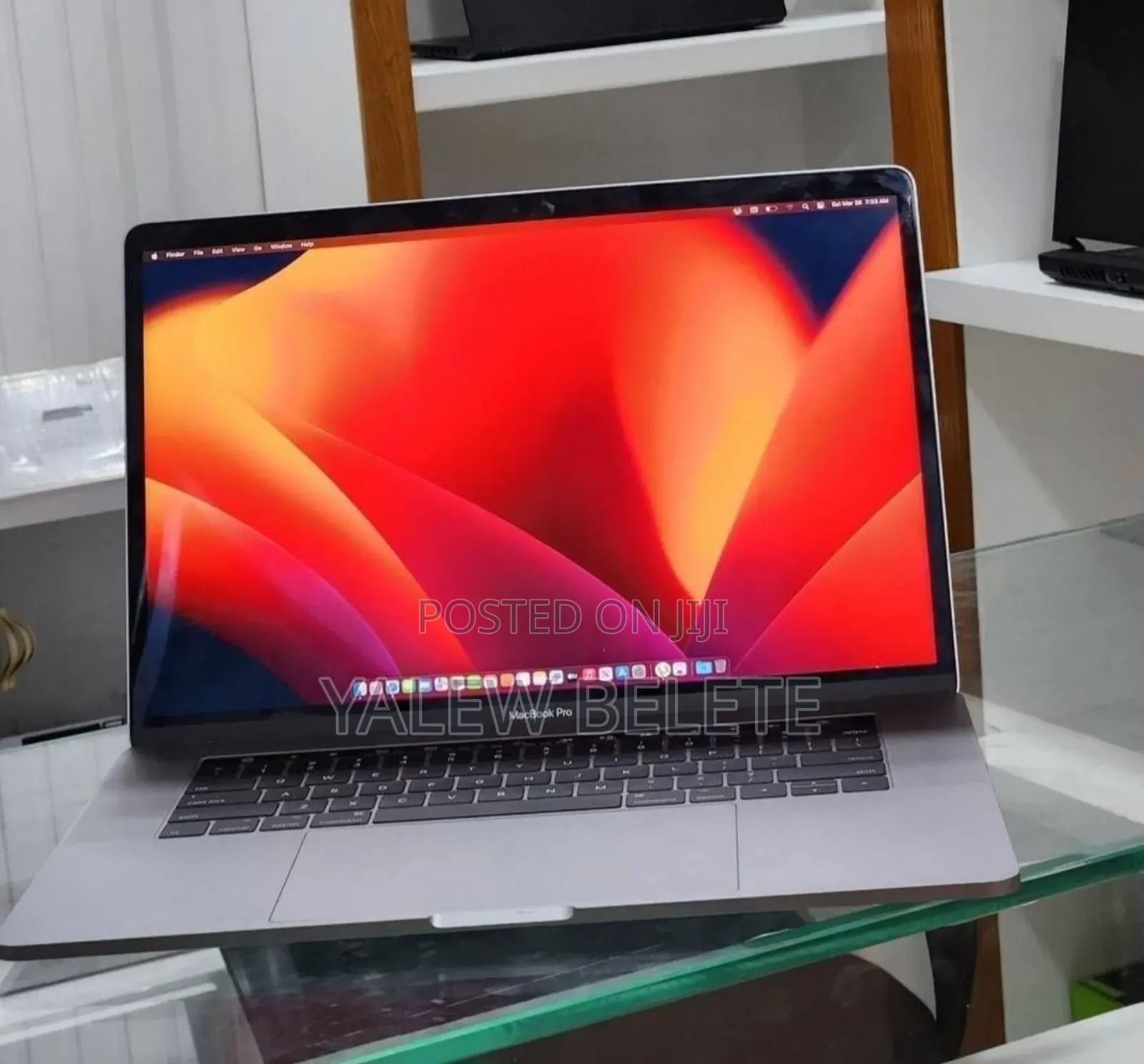 New Laptop Apple MacBook Pro 2017 16GB Intel Core i7 SSD 512GB