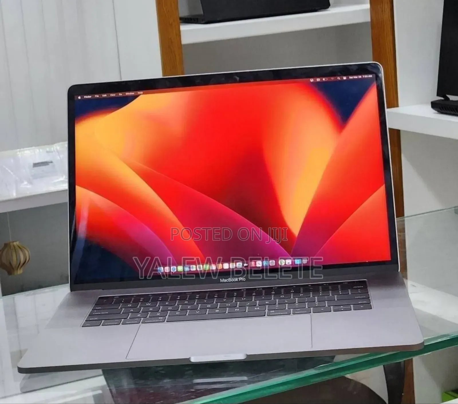 New Laptop Apple MacBook Pro 2017 16GB Intel Core i7 SSD 512GB