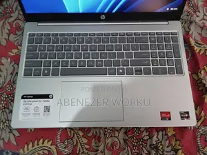 New Laptop HP EliteBook 840 8GB AMD Ryzen 5 SSD 512GB