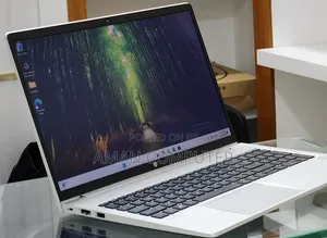 New Laptop HP ProBook 450 G8 16GB Intel Core i5 SSD 256GB