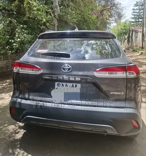 Toyota Corolla Cross Hybrid 2023