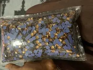 ያበሻ ቀሚስ ላይ የሚለጠፉ ፈርጦች