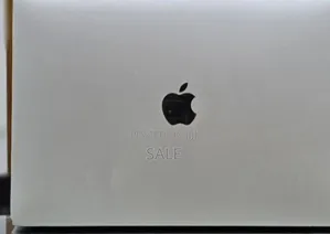 New Laptop Apple MacBook Pro 2019 16GB Intel Core i7 SSD 256GB