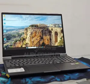 New Laptop HP Victus 15 16GB AMD Ryzen 7 SSD 512GB