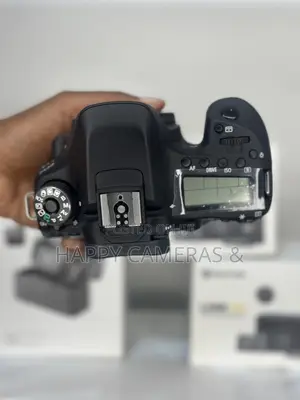 Canon Eos 80d 18-135mm Usm Lens With Full Accessories