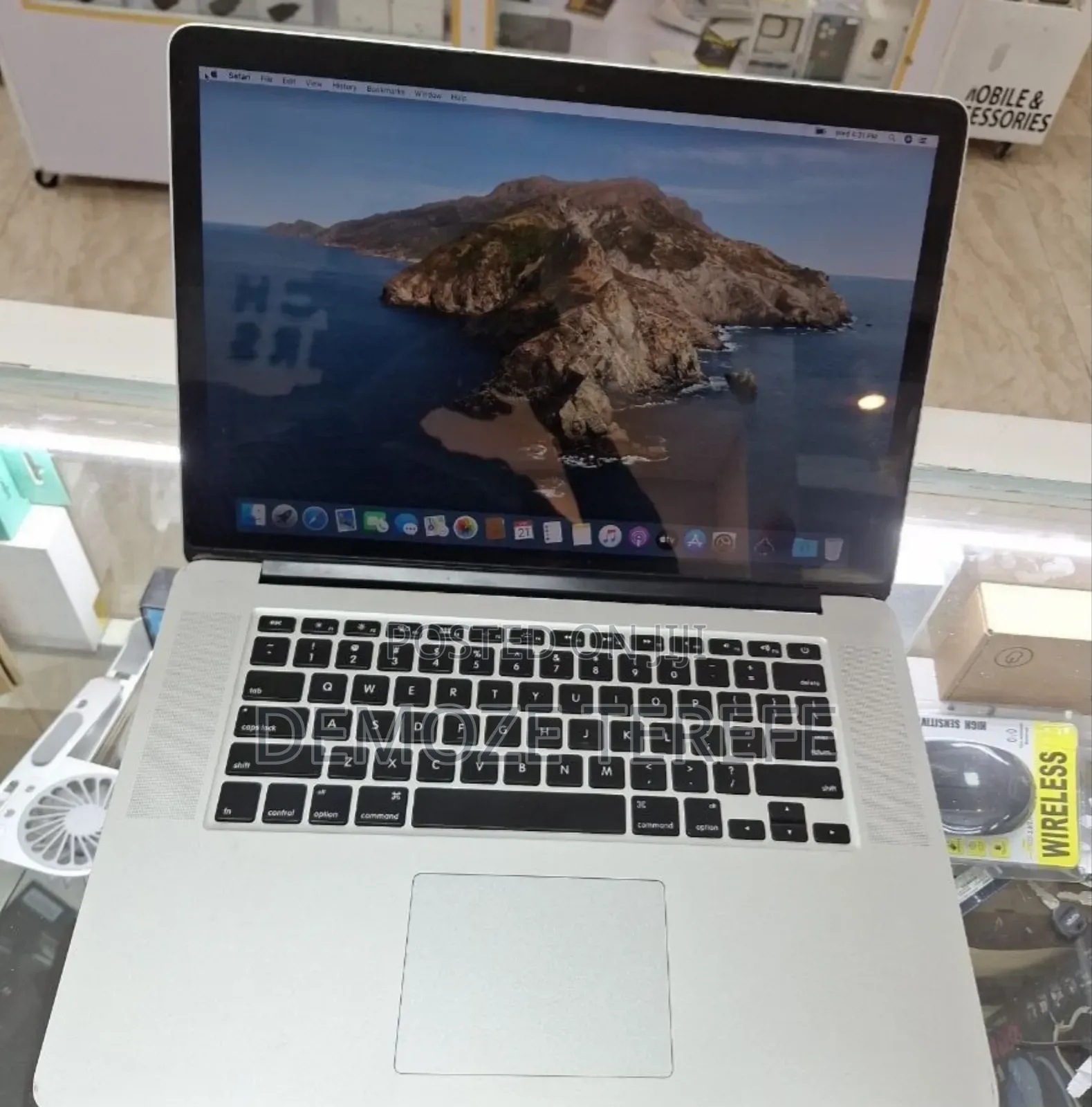 New Laptop Maingear 16GB Intel Core i7 SSD 512GB