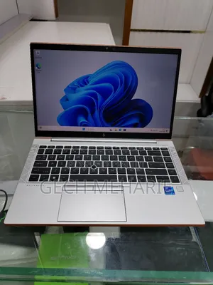New Laptop HP EliteBook 840 G8 16GB Intel Core i5 SSD 512GB