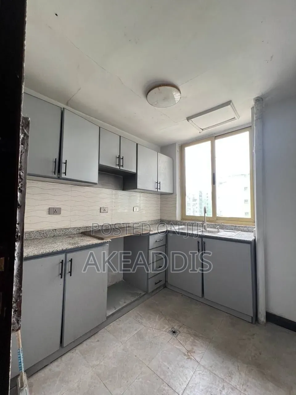 Furnished 2bdrm Condo in Bole Ayat for sale