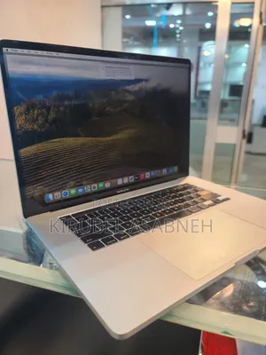 New Laptop Apple MacBook Pro 2019 16GB Intel Core i7 SSD 512GB