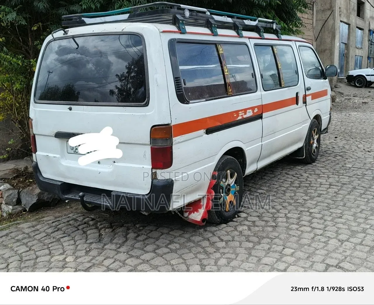 Toyota Grand HiAce 2002 White