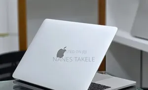 New Laptop Apple MacBook Pro 2019 16GB Intel Core i7 SSD 256GB