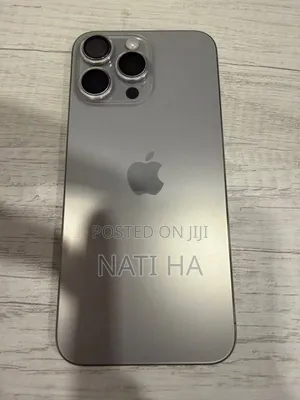 Apple iPhone 15 Pro Max 256 GB White