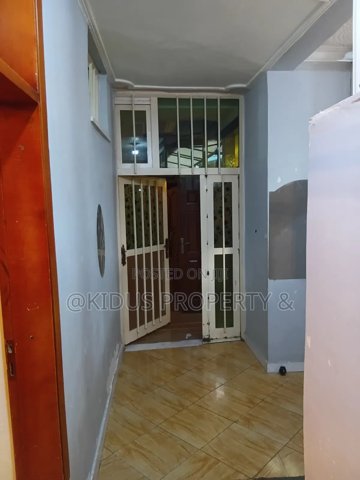 3bdrm House in Lafto Mall for rent