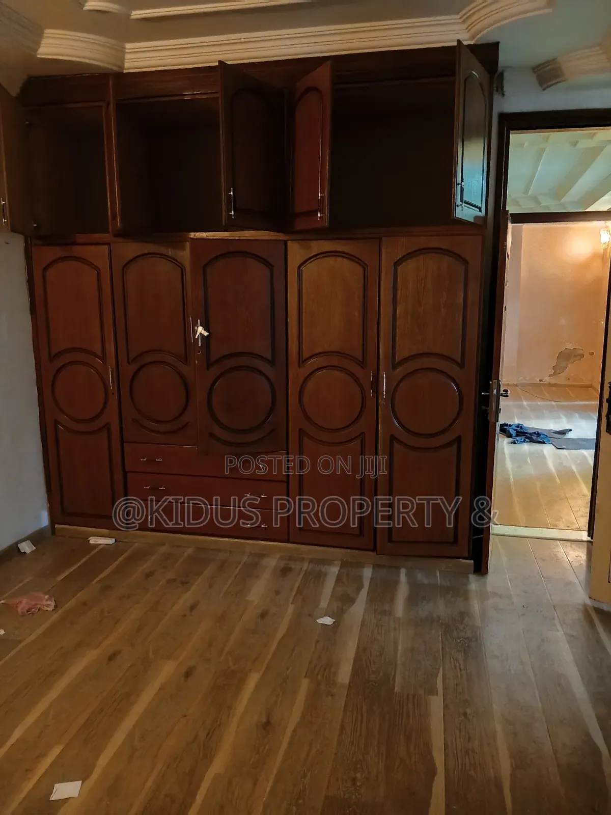 3bdrm House in Lafto Mall for rent