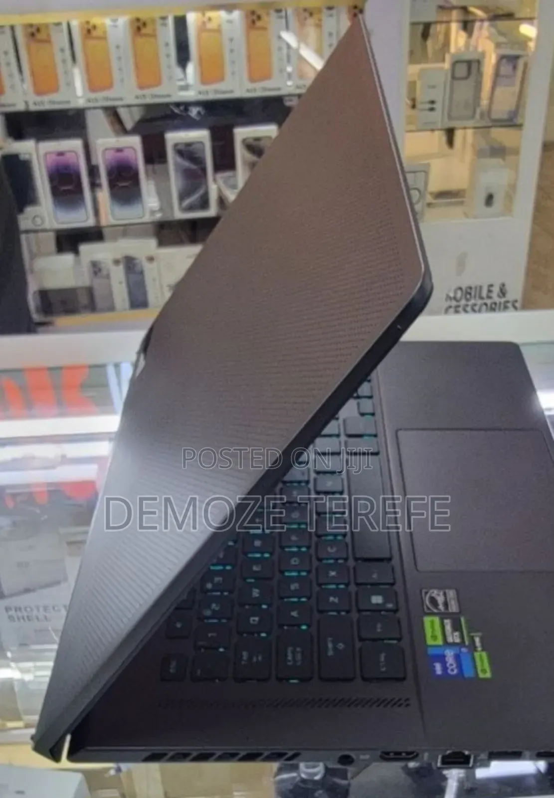 New Laptop RLG 16GB Intel Core i7 SSD 512GB