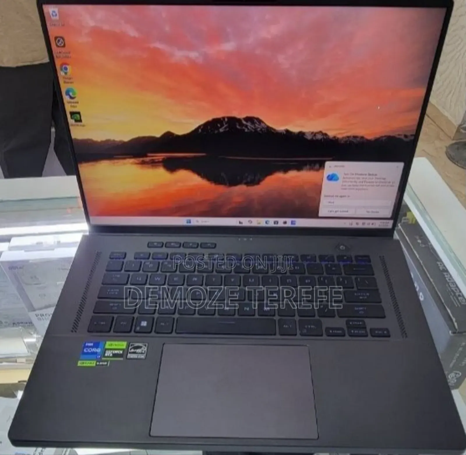 New Laptop RLG 16GB Intel Core i7 SSD 512GB