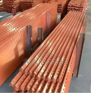 የብረት መደርደርያ
