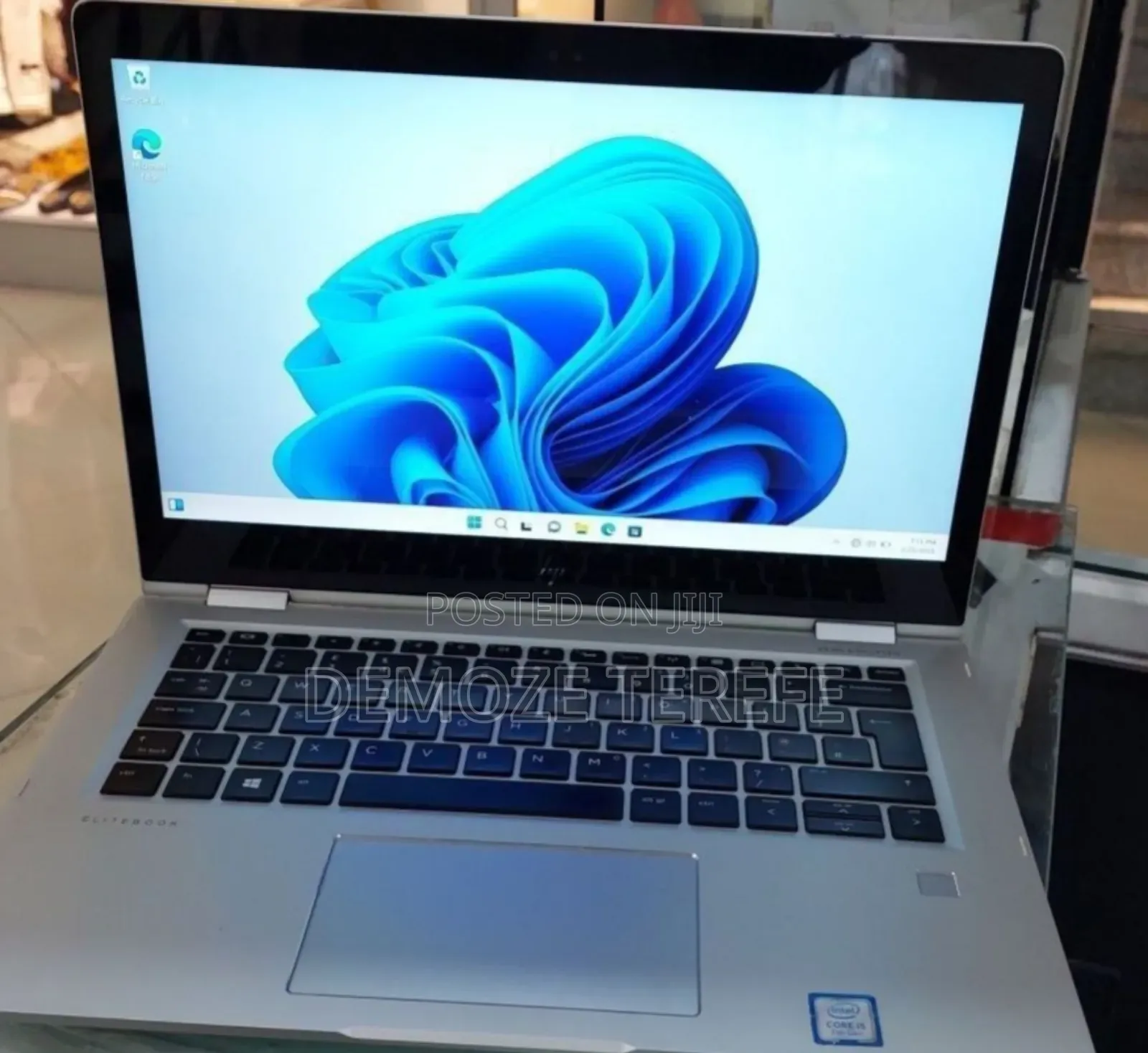 New Laptop HP EliteBook x360 1030 G2 8GB Intel Core i5 SSD 256GB
