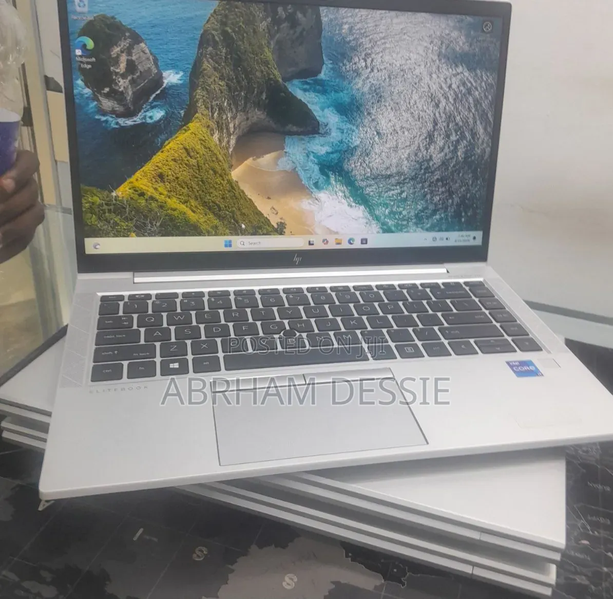 New Laptop HP EliteBook 840 G8 16GB Intel Core i7 SSD 512GB