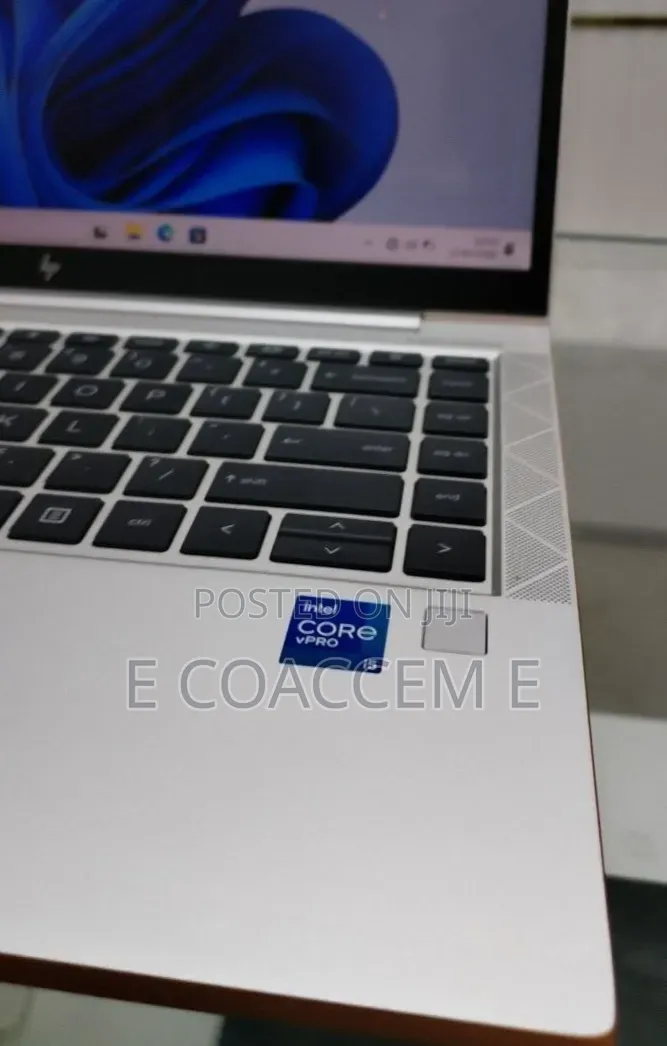 New Laptop HP 16GB Intel Core i5 SSD 512GB