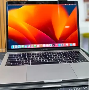 New Laptop Apple MacBook Pro 2017 16GB Intel Core i5 SSD 256GB
