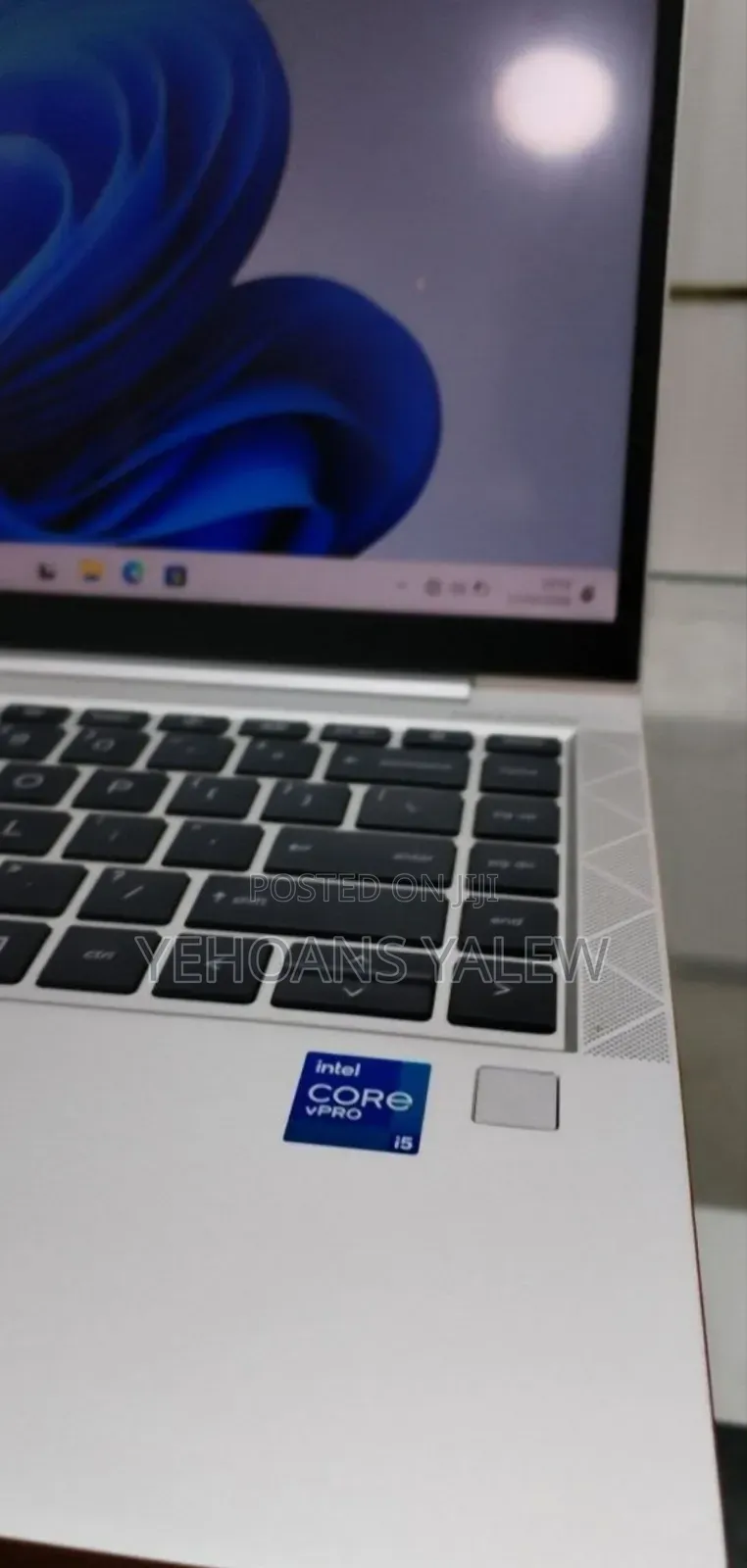 New Laptop HP EliteBook 840 G8 16GB Intel Core i5 SSD 512GB