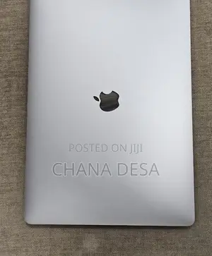 New Laptop Apple MacBook Pro 2019 32GB Intel Core i9 SSD 1T