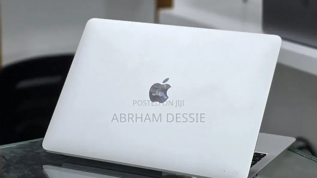 New Laptop Apple MacBook Air 2020 M1 8GB Apple M1 SSD 512GB