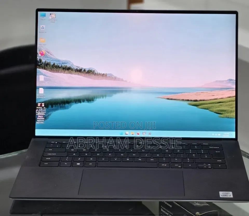 New Laptop Dell Precision 5550 16GB Intel Core i7 SSD 512GB
