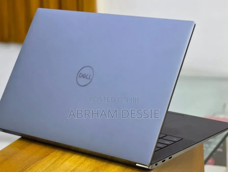New Laptop Dell Precision 5560 16GB Intel Core i7 SSD 512GB