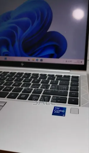 New Laptop HP EliteBook 840 G8 16GB Intel Core i5 SSD 512GB