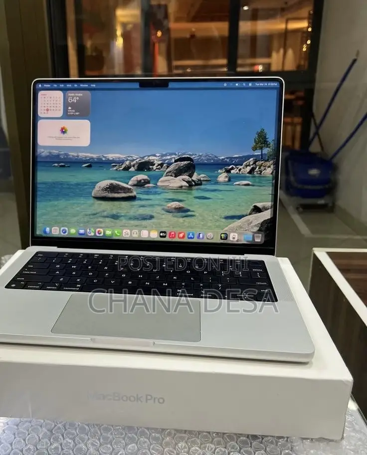 New Laptop Apple MacBook Pro M1 16GB Apple M1 Pro SSD 512GB