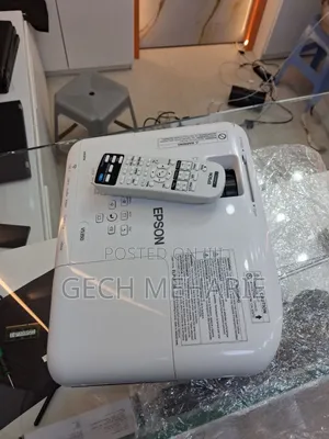 The Epson Vs350 Is a Portable 3,300-Lumen Xga (1024x768) 3lcd Projecto