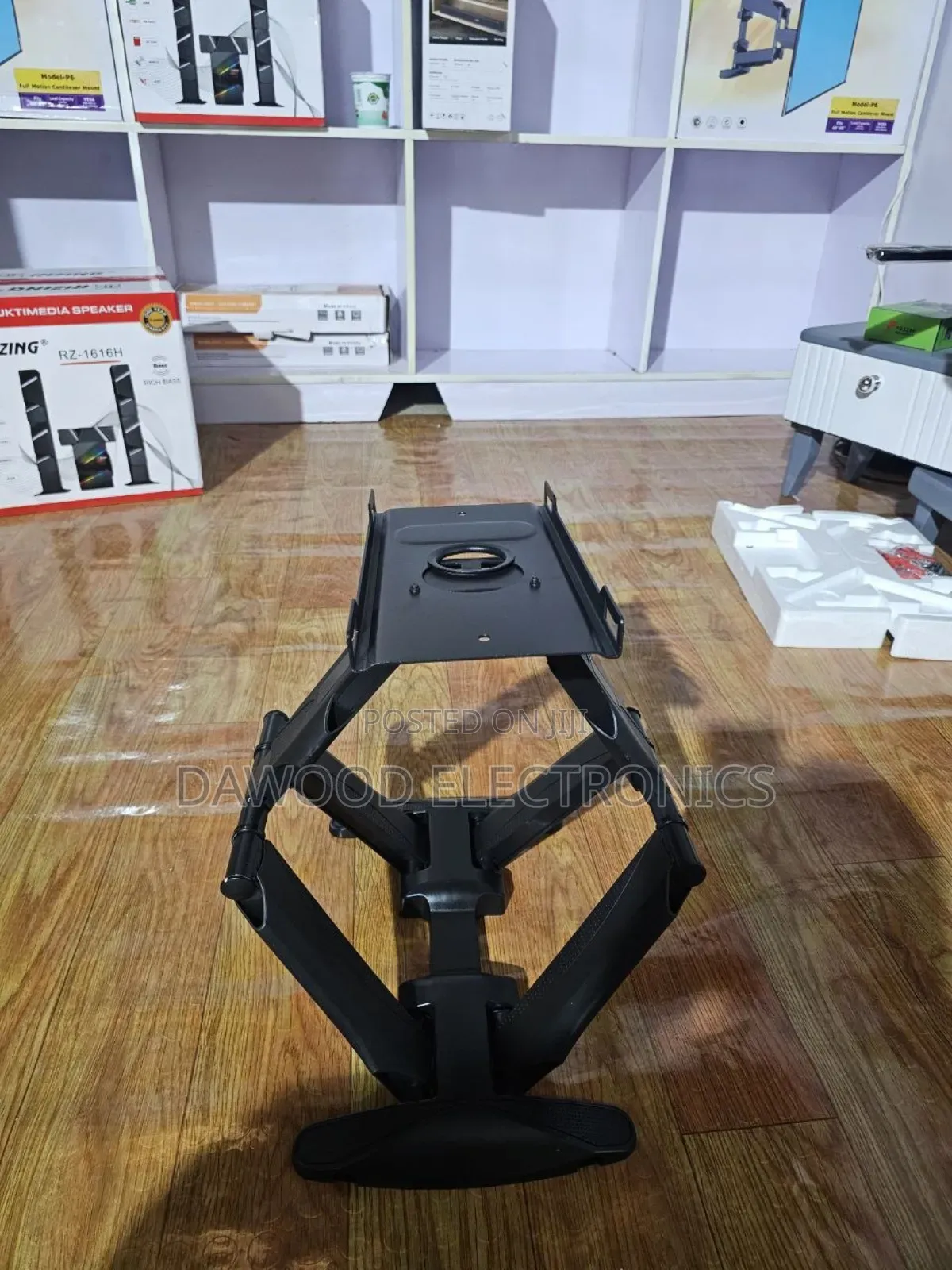 Pozzer P6 Tv Mount