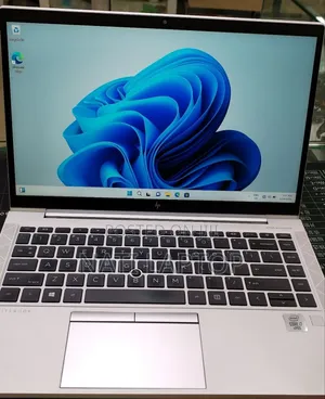 New Laptop HP EliteBook 840 G7 16GB Intel Core i7 SSD 256GB