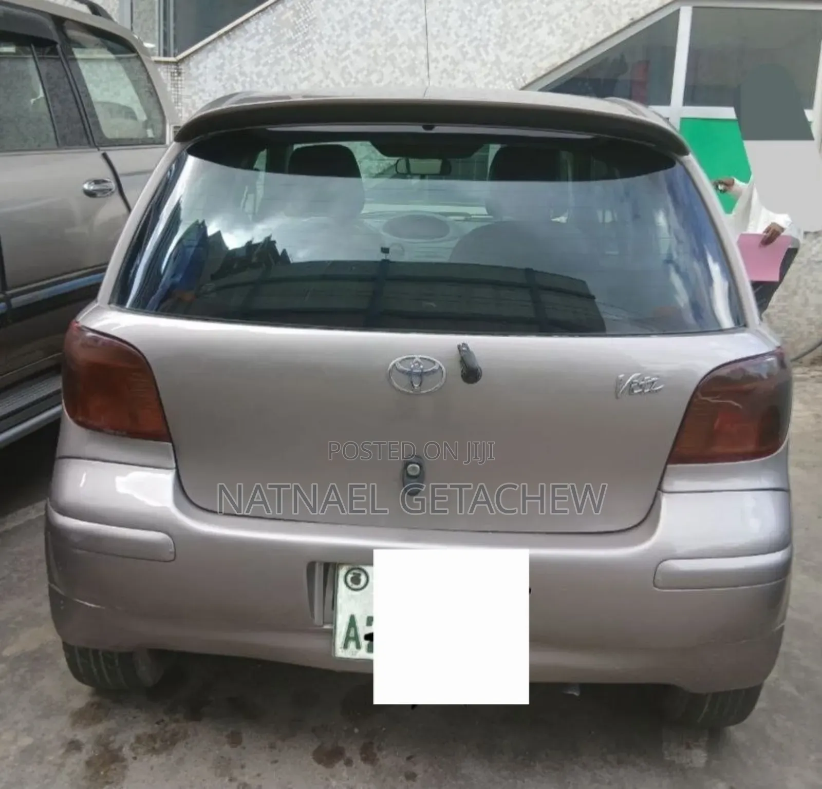 Toyota Vitz 2002 Silver