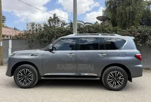 Nissan Patrol 2023 Gray