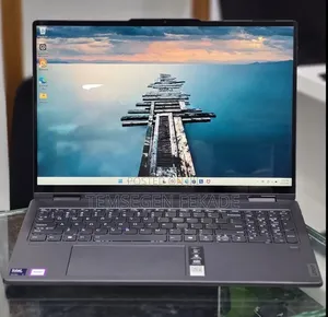 New Laptop Lenovo Yoga 7i 16GB Intel Core Ultra 7 SSD 512GB