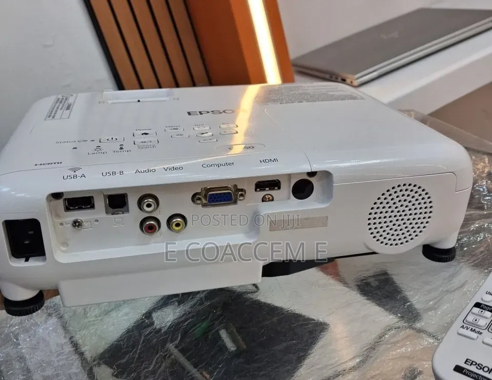 The Epson Vs350