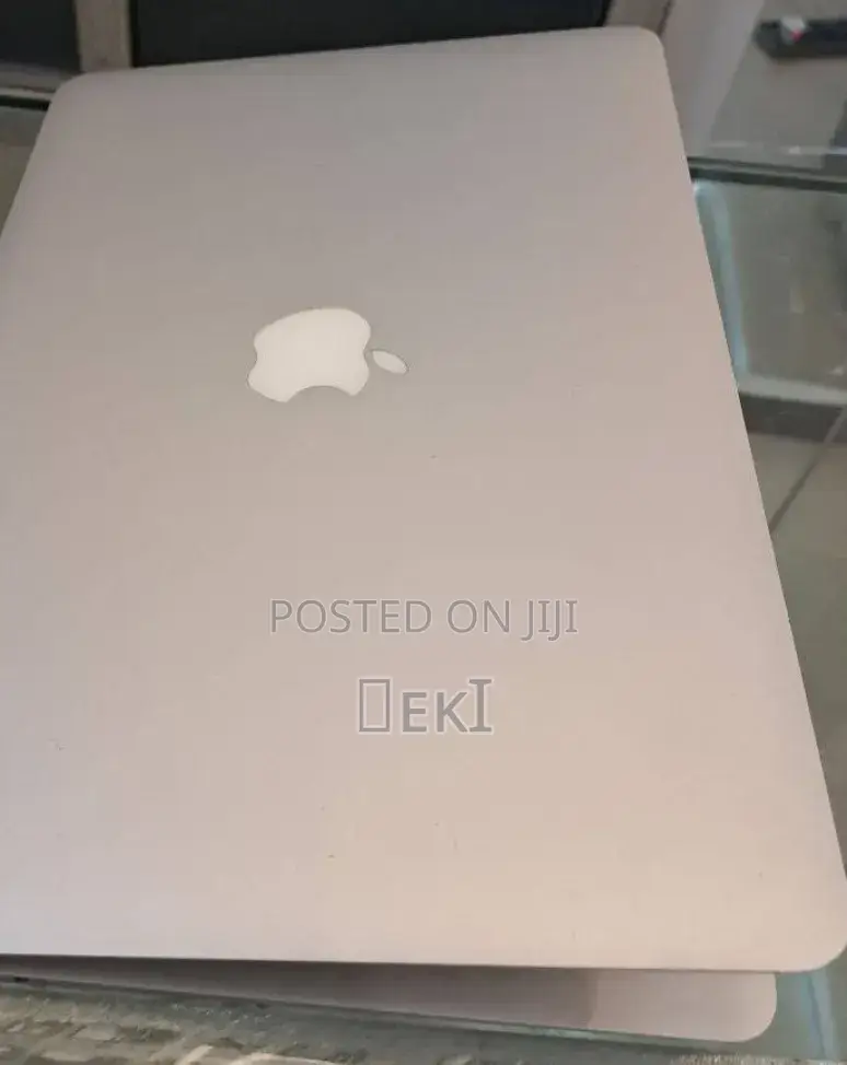 Laptop Apple MacBook Air 2017 8GB Intel Core i5 SSD 128GB