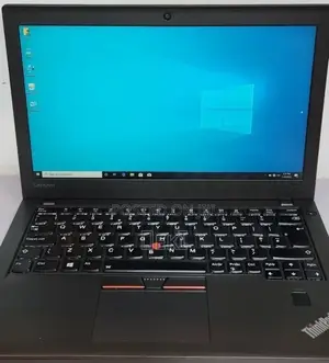 Laptop Lenovo ThinkPad X270 8GB Intel Core i7 SSD 256GB